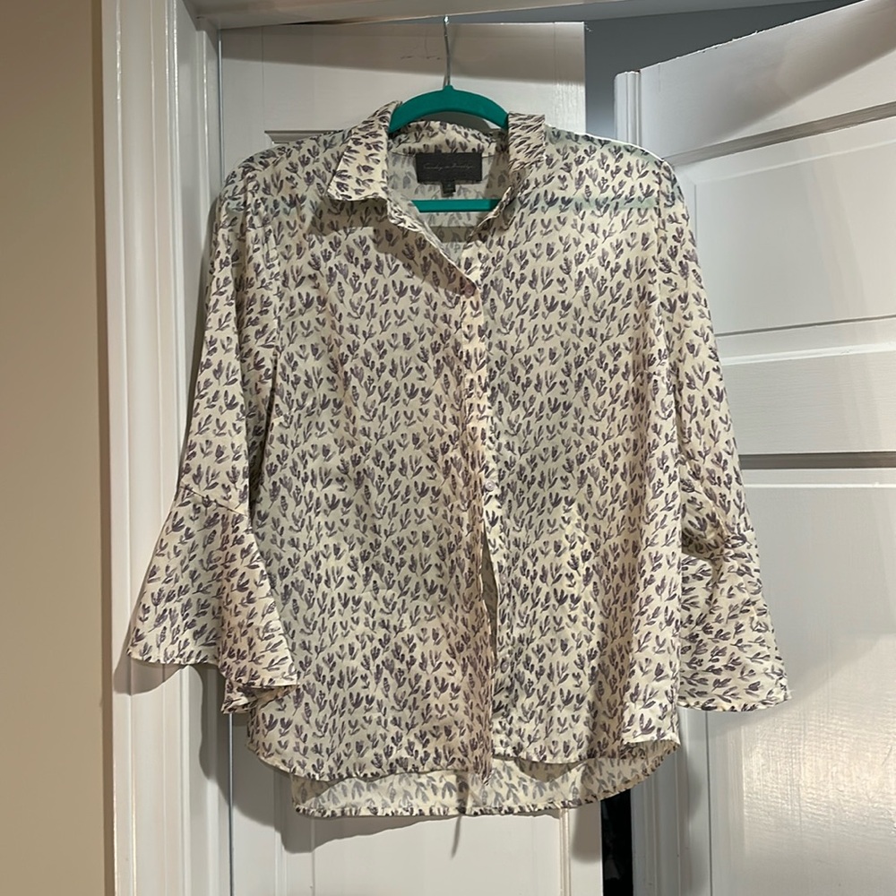 Sunday in Brooklyn- Anthropologie- Bell Sleeve Blouse